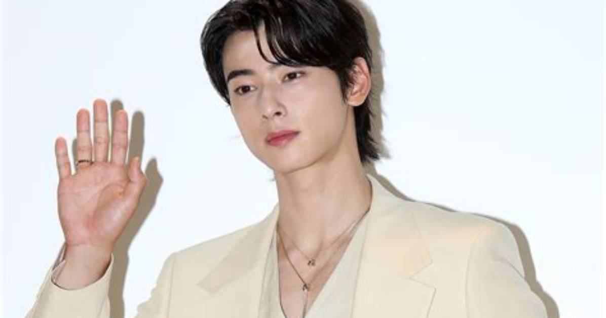 10 Minutes with Cha Eun Woo: a Glimpse into the Life of a Rising Star