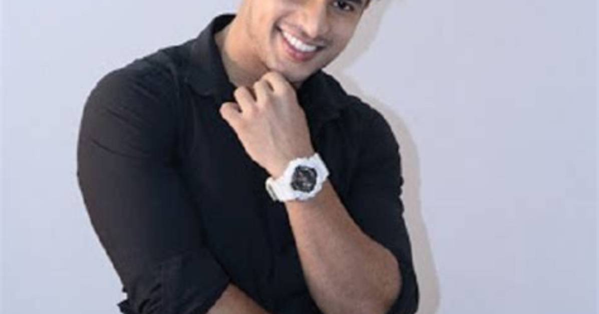 Aadil Aslam Height, Weight, Net Worth, Age, Birthday, Wikipedia, Who, Nationality, Biography