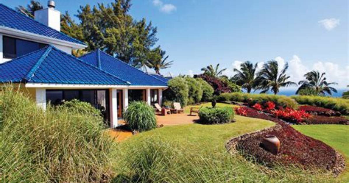Adore the Picturesque Blue Houses of Maui