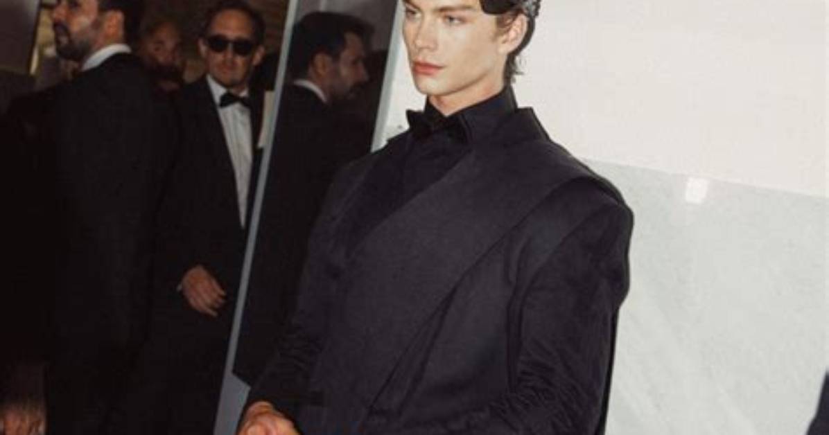 Alejandro Zwartendijk Height, Weight, Net Worth, Age, Birthday, Wikipedia, Who, Nationality, Biography
