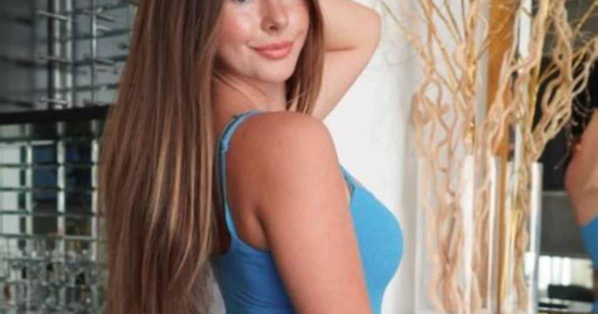 Alexandra Light Height, Weight, Net Worth, Age, Birthday, Wikipedia, Who, Nationality, Biography