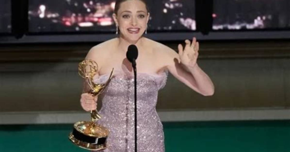 Amanda Seyfried Wins First-Ever Emmy for Portrayal of Elizabeth Holmes in ‘The Dropout’