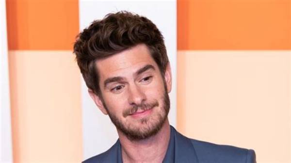 Andrew Garfield's Love Life: Meet His Current and Past Partners