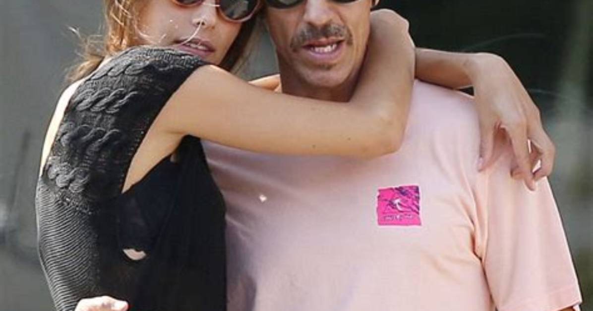 Anthony Kiedis and His Romantic Involvement with a 19-Year-Old