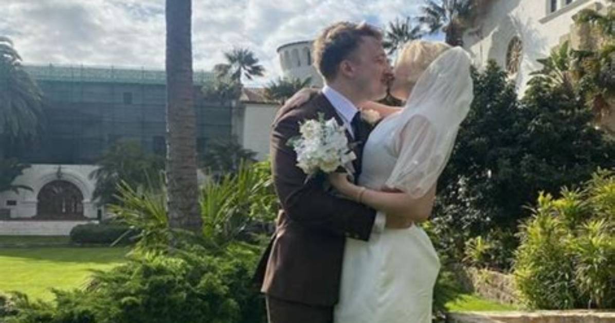 Are Courtney and Shayne Still Married? Uncovering the Truth