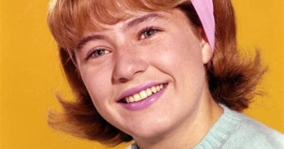 Awestruck by Patty Duke's Sizzling Charm: a Visual Journey