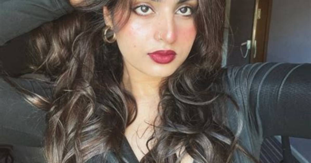 Ayesha Khan's Height and Weight: a Comprehensive Guide