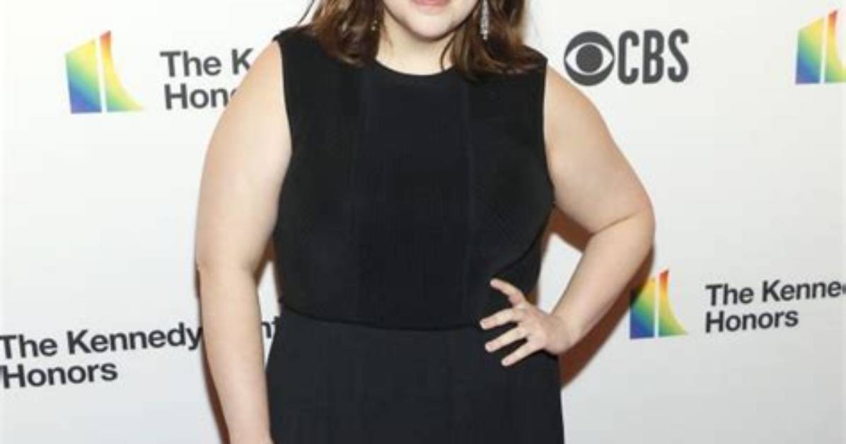 Beanie Feldstein Height, Weight, Net Worth, Age, Birthday, Wikipedia, Who, Nationality, Biography