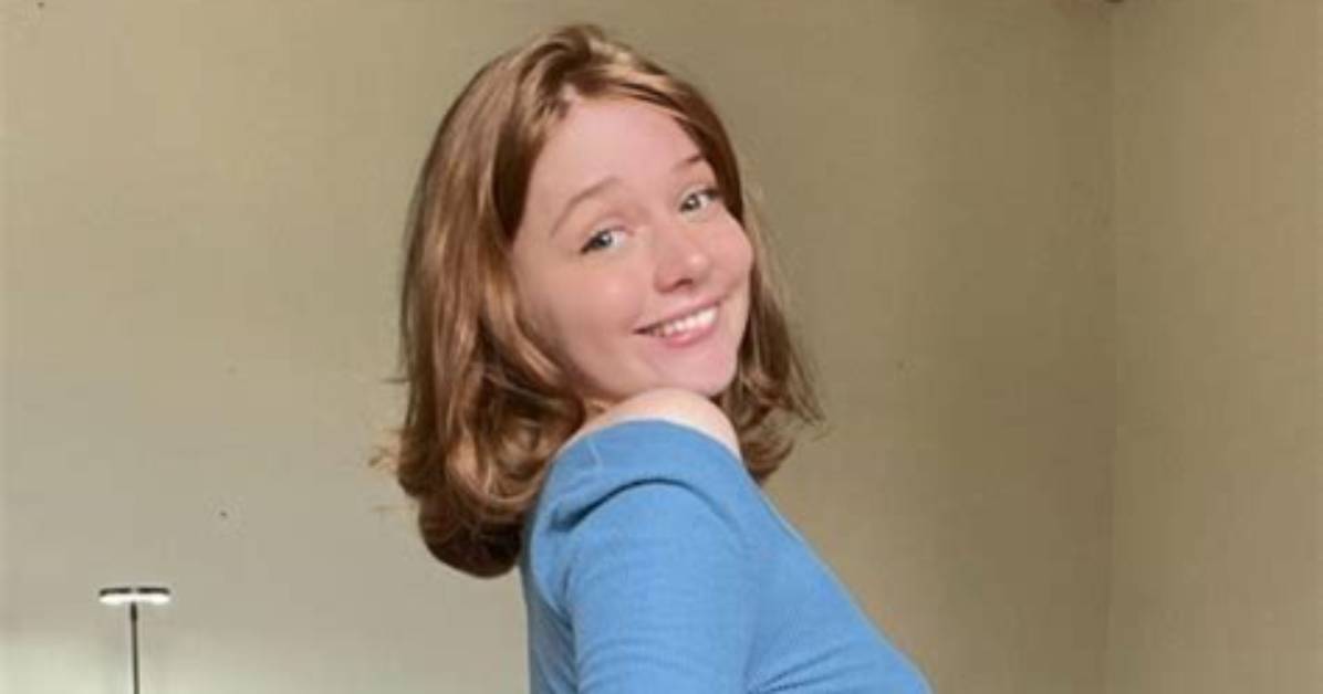 Bella Bumzy Height, Weight, Net Worth, Age, Birthday, Wikipedia, Who, Nationality, Biography