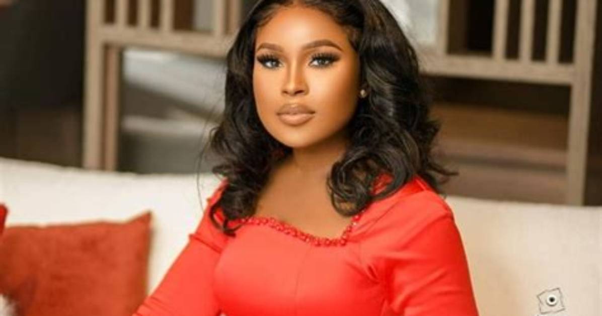 Berla Mundi Height, Weight, Net Worth, Age, Birthday, Wikipedia, Who, Instagram, Biography