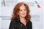 Bonnie Raitt's Net Worth Revealed