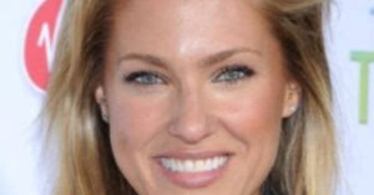 Candace Kroslak Height, Weight, Net Worth, Age, Birthday, Wikipedia, Who, Nationality, Biography