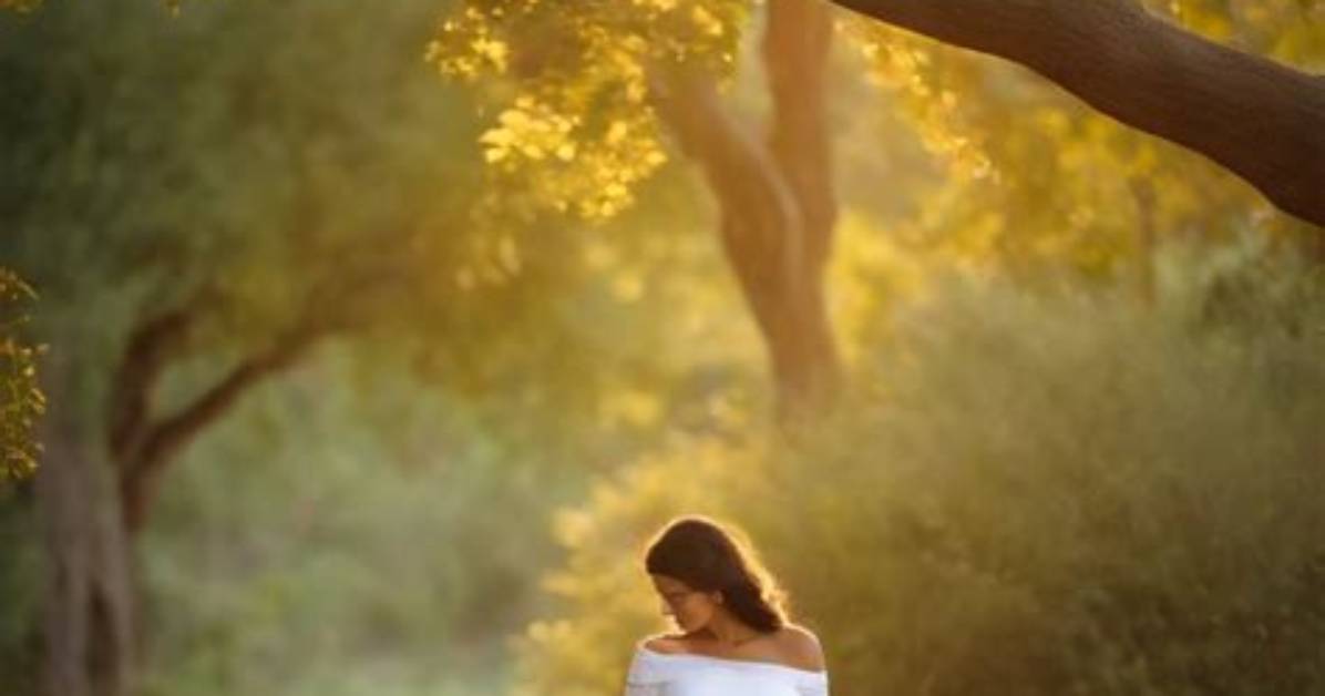 Capturing the Essence: a Photo of Pregnant Michelle Obama