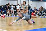 Carolina Miranda's Height Advantage in Volleyball