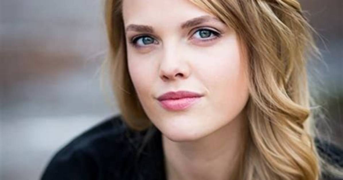 Clare Filipow Height, Weight, Net Worth, Age, Birthday, Wikipedia, Who, Instagram, Biography