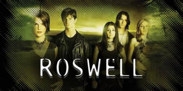 Complete Guide to the Cast of Roswell: from Iconic Characters to Guest Stars