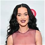 Damari Perry Height, Weight, Net Worth, Age, Birthday, Wikipedia, Who, Nationality, Biography