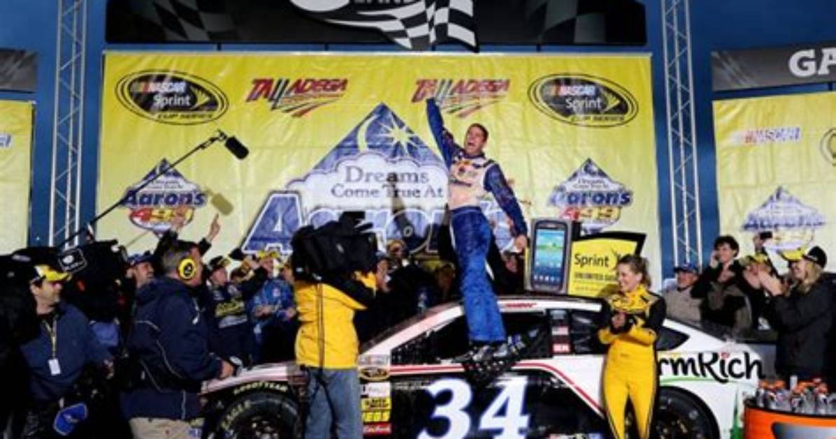 David Ragan Height, Weight, Net Worth, Age, Birthday, Wikipedia, Who, Nationality, Biography