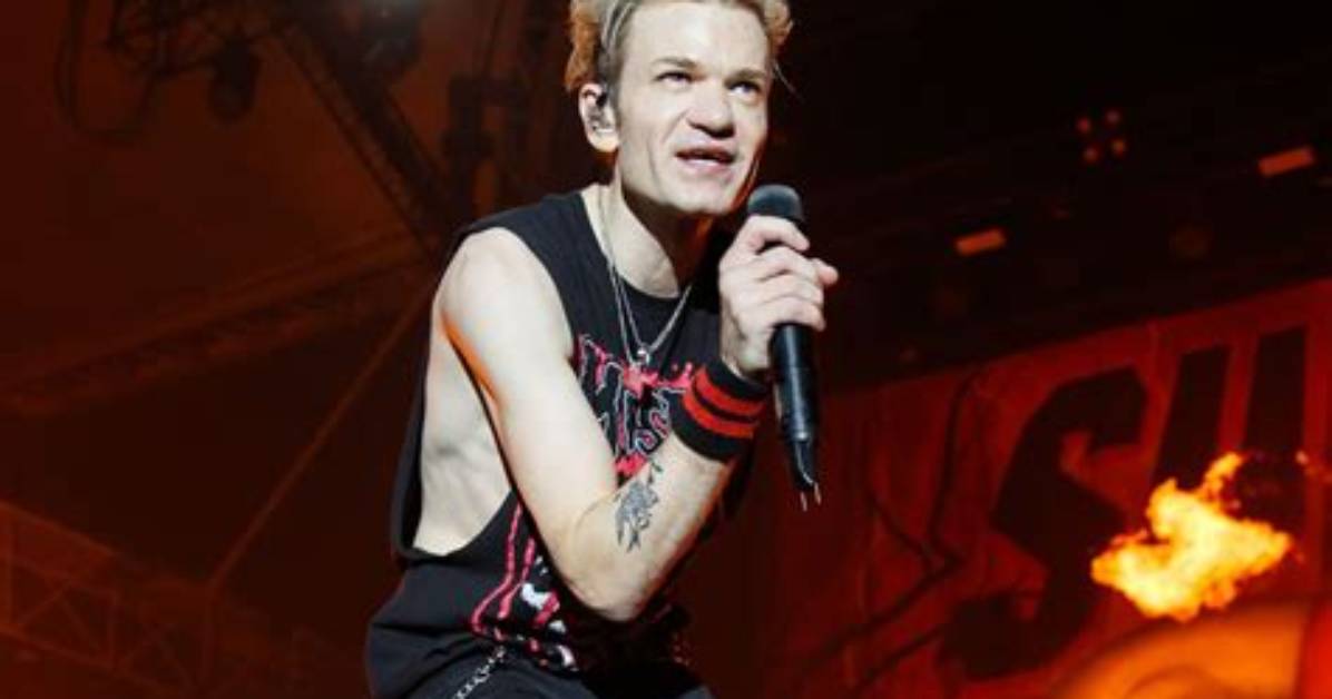 Deryck Whibley Height, Weight, Net Worth, Age, Birthday, Wikipedia, Who, Nationality, Biography