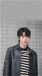 Discover the Charisma of Hwang in Yeop: Listen to Hwang in Yeop