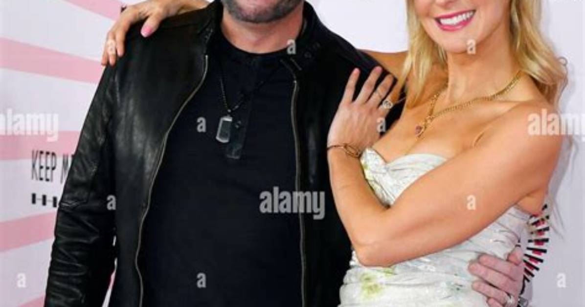 Discover the Current Spouse of Chad Kroeger: a Comprehensive Guide