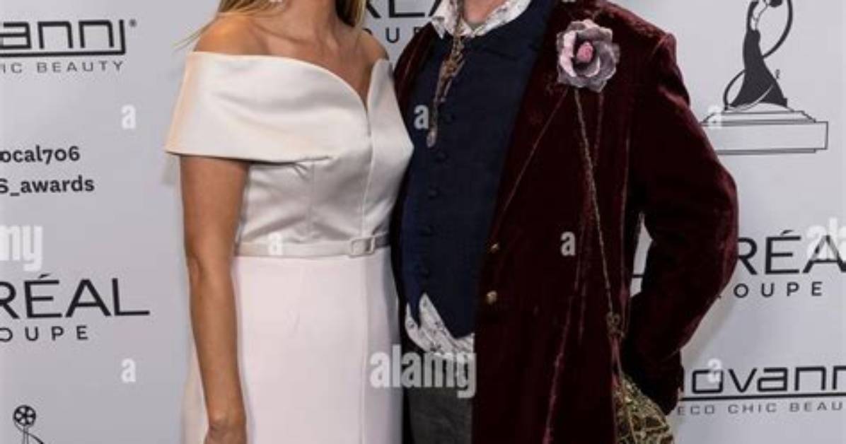 Discover the Inspiring World of Stephanie Hobgood: Surfer, Activist, and Author