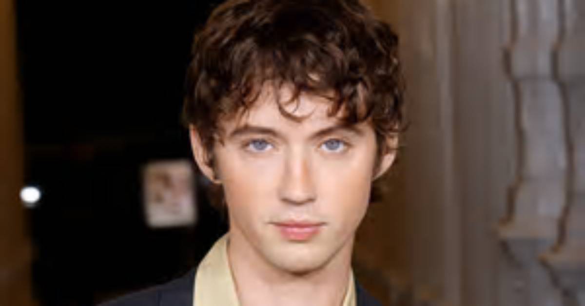 Discover the Untold Story of Troye Sivan's Relationship