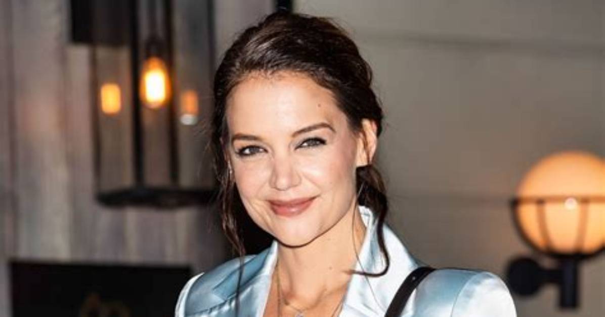 Discoveries and Insights on Katie Holmes' Bell's Palsy Journey
