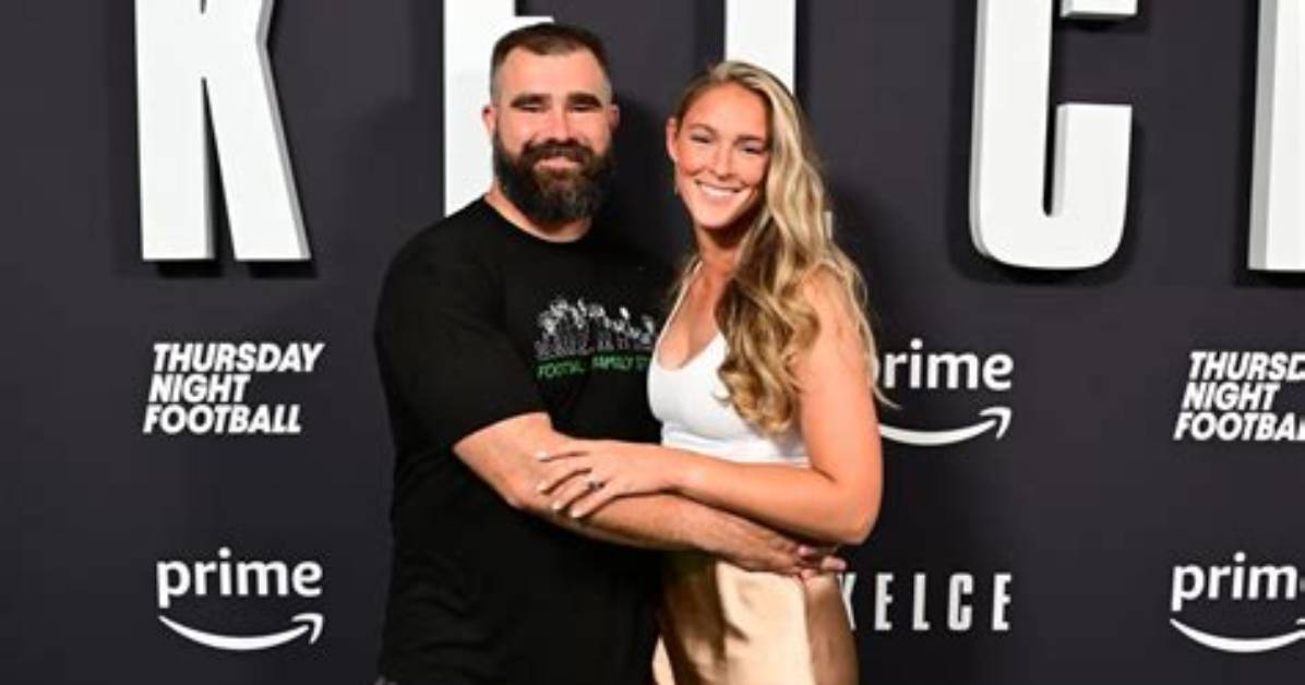 Discovering Jason Kelce's Height in Feet: a Deep Dive