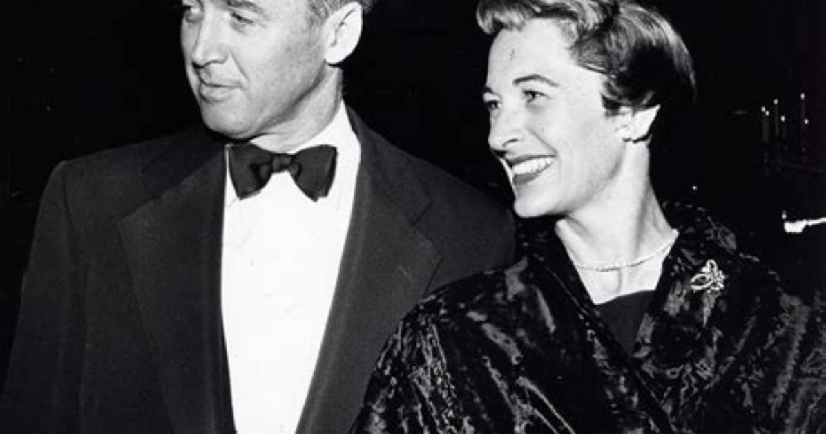 Discovering the Life of Gloria Hatrick Mclean Born: a Unique Journey