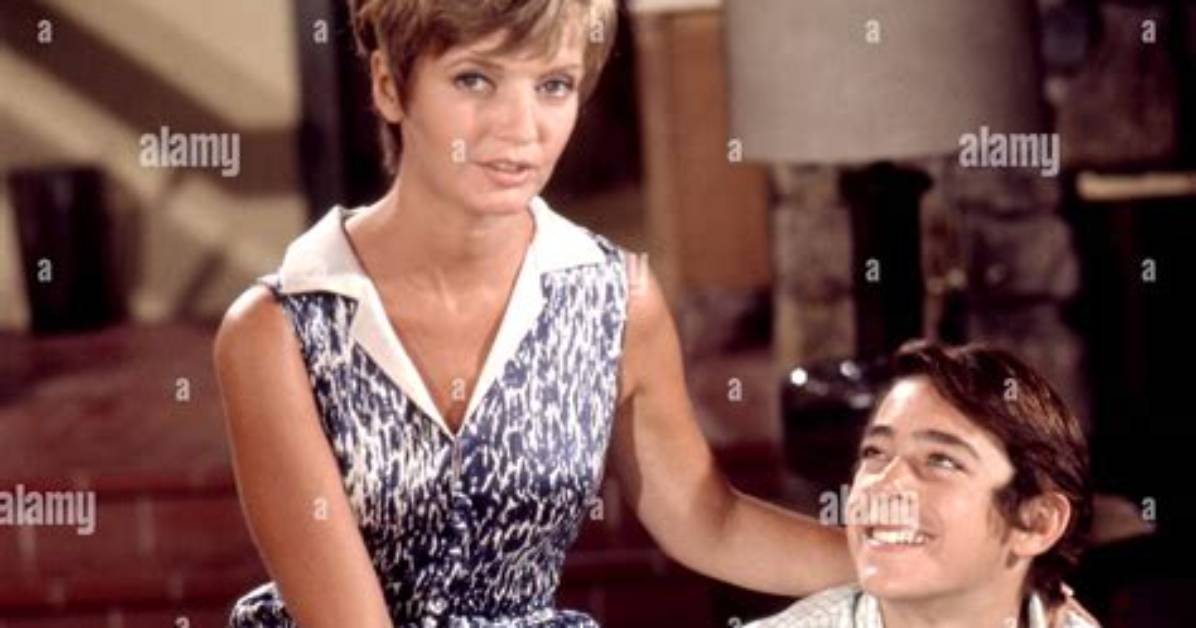 Dive into the World of Florence Henderson