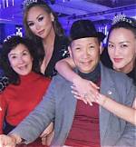 Dorothy Wang and Her Siblings