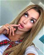 Elizabeth Russett Age, Birthday, Wikipedia, Who, Nationality, Biography