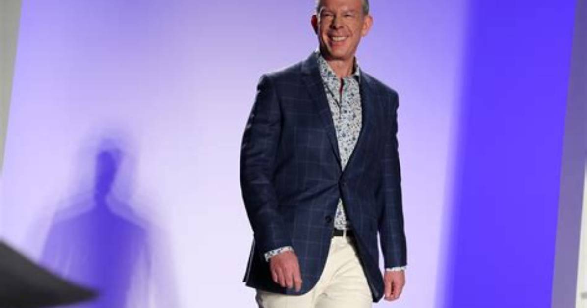 Elvis Duran Height, Weight, Net Worth, Age, Birthday, Wikipedia, Who, Nationality, Biography