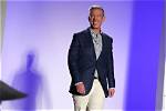 Elvis Duran Height, Weight, Net Worth, Age, Birthday, Wikipedia, Who, Nationality, Biography