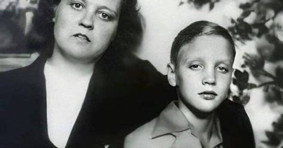 Elvis Presley's Mother's Age at Death: an Investigation