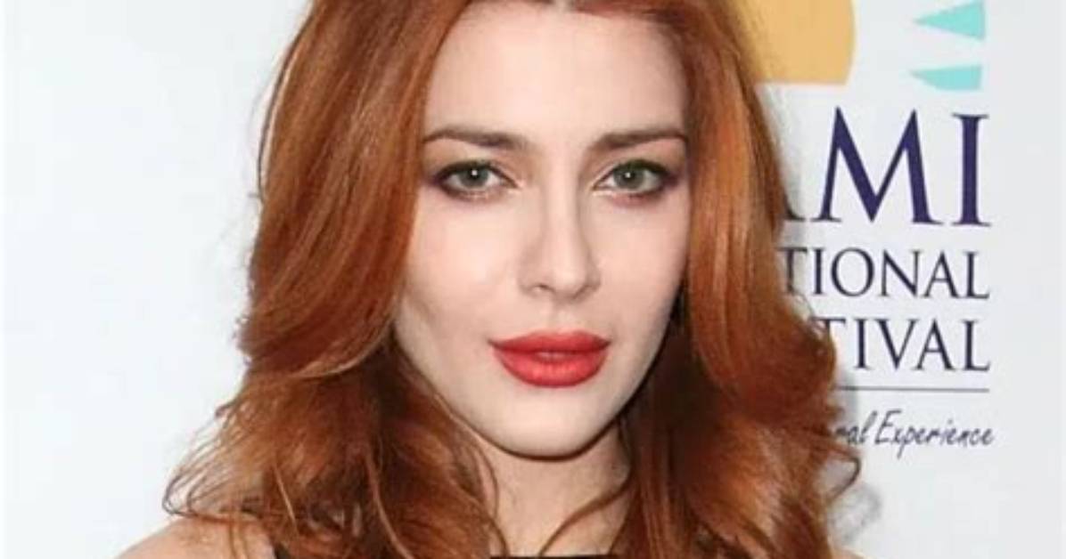Emily Nixon Height, Weight, Net Worth, Age, Birthday, Wikipedia, Who, Instagram, Biography