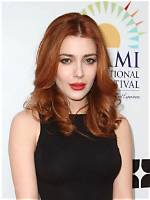 Emily Nixon Height, Weight, Net Worth, Age, Birthday, Wikipedia, Who, Instagram, Biography