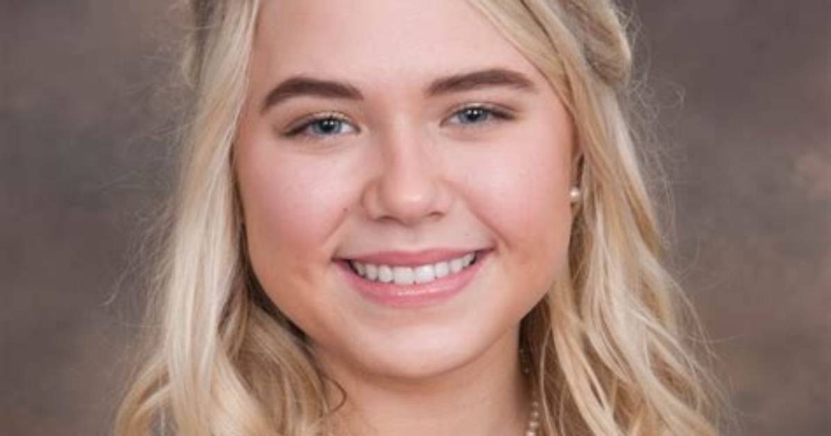 Emma Claire – Midwestemma Height, Weight, Net Worth, Age, Birthday, Wikipedia, Who, Nationality, Biography