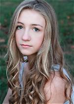 Emma Rayne Lyle Bio, Net Worth 2023, Age, Height