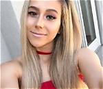 Esthalla Height, Age, Husband, Biography, Wiki, Net Worth