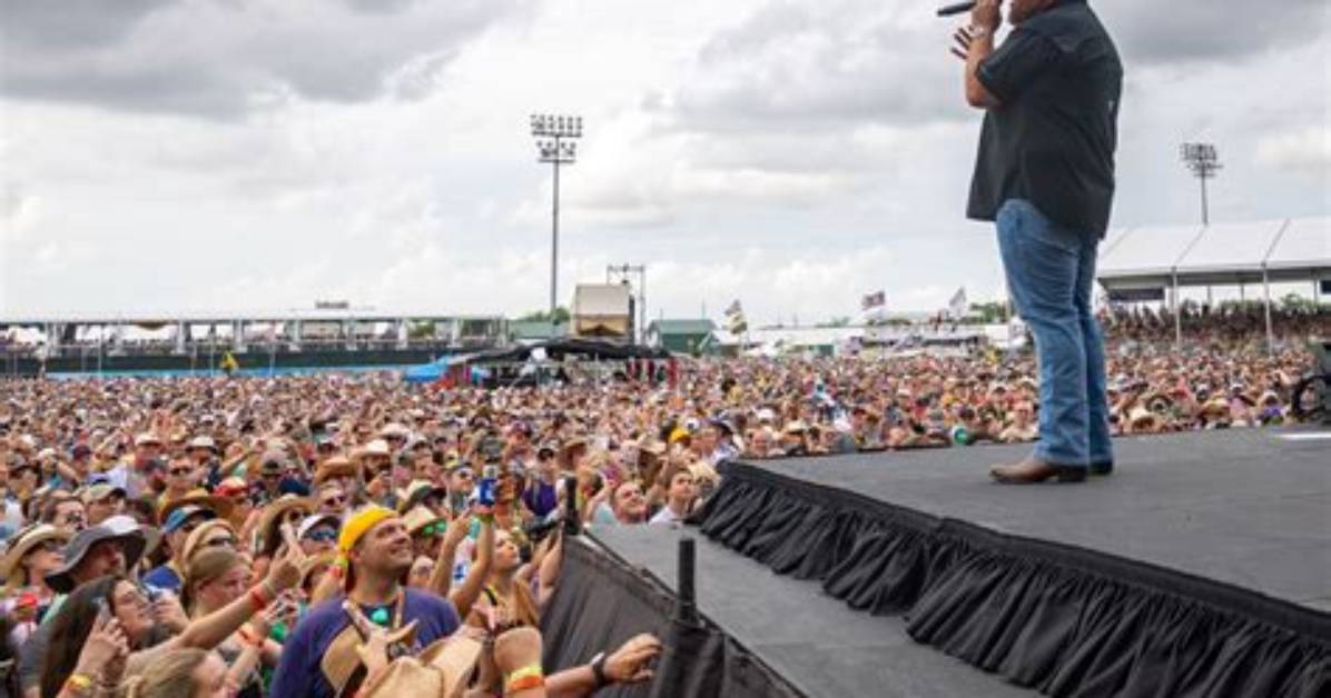 Exploring Luke Combs' Cultural Heritage: Uncovering His Ancestry and Identity