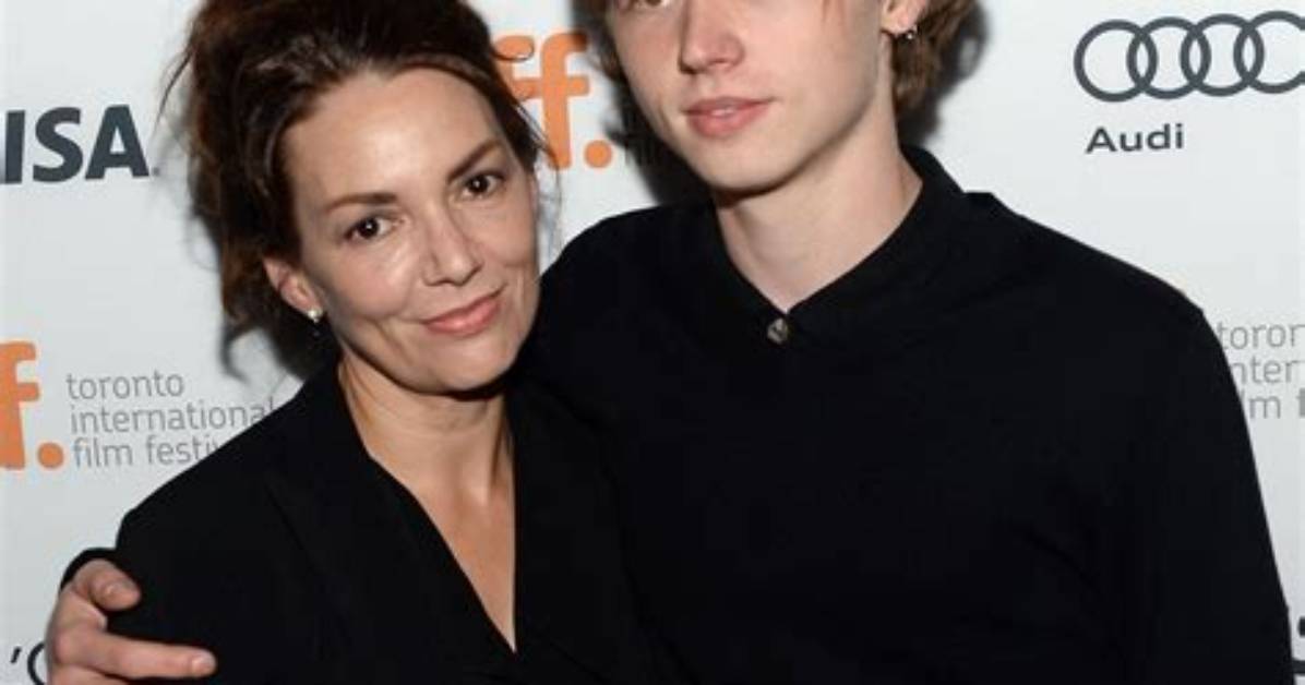 Exploring the Complex Relationship of Joanne Whalley and Val Kilmer