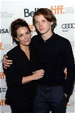 Exploring the Complex Relationship of Joanne Whalley and Val Kilmer