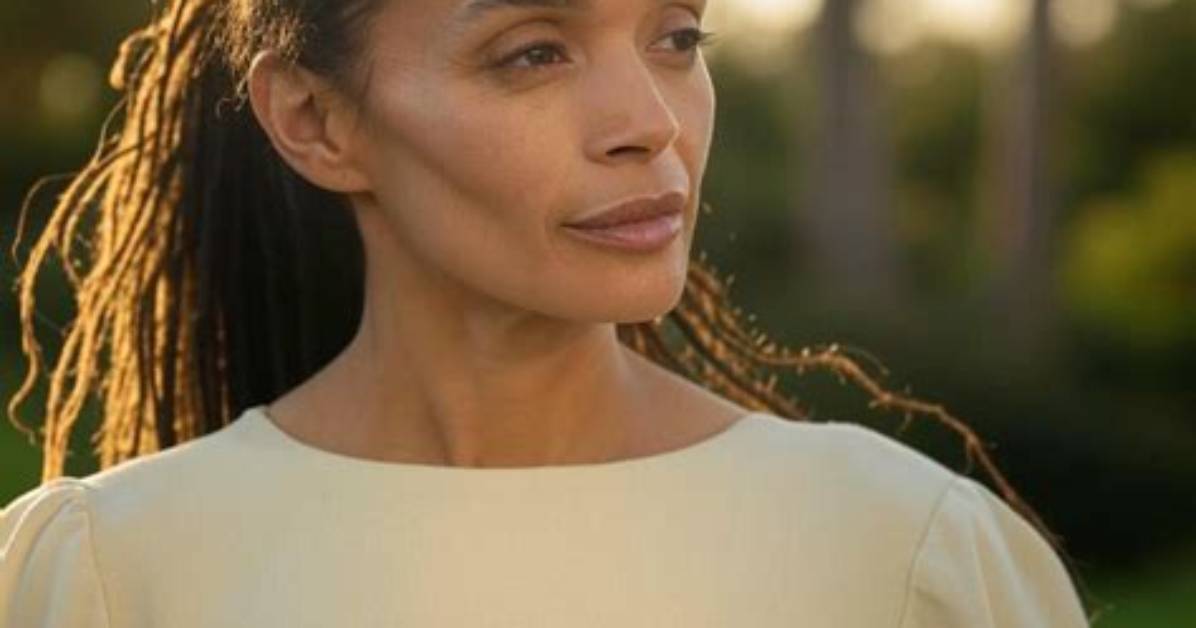 Exploring the Cosmic Connection: Lisa Bonet's Zodiac Chart