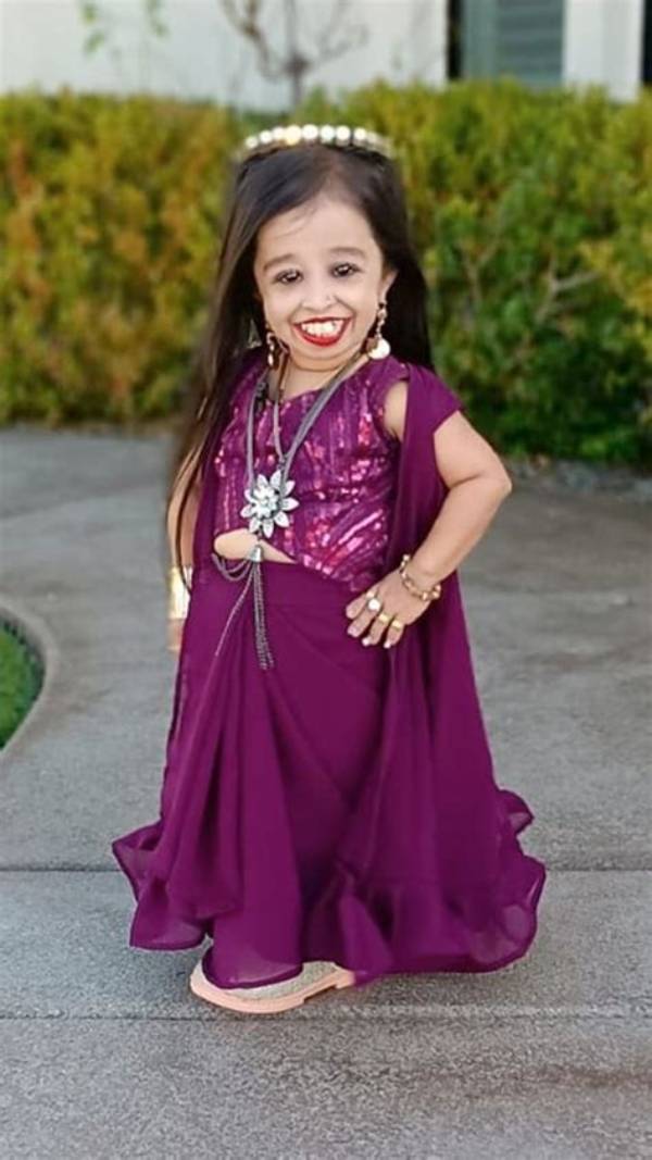 Exploring the Intriguing Relationships of Jyoti Amge