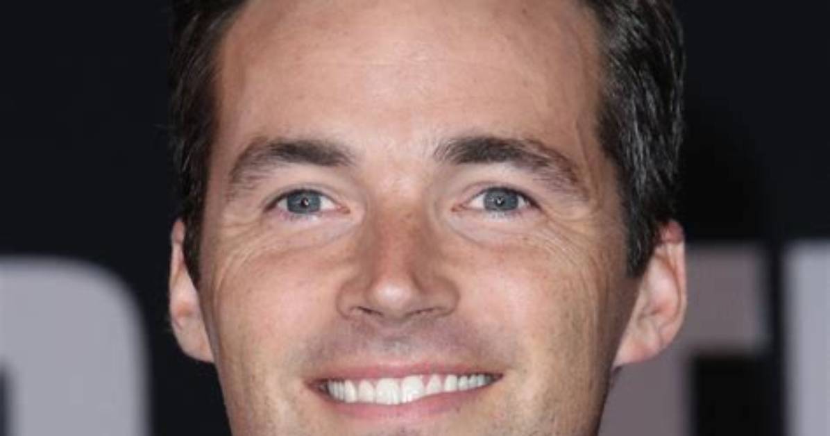 Exploring the Life of Ian Harding's Wife: a Deep Dive