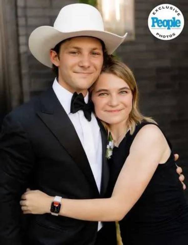 Exploring the Raegan Revord Couple: Love, Life, and Career