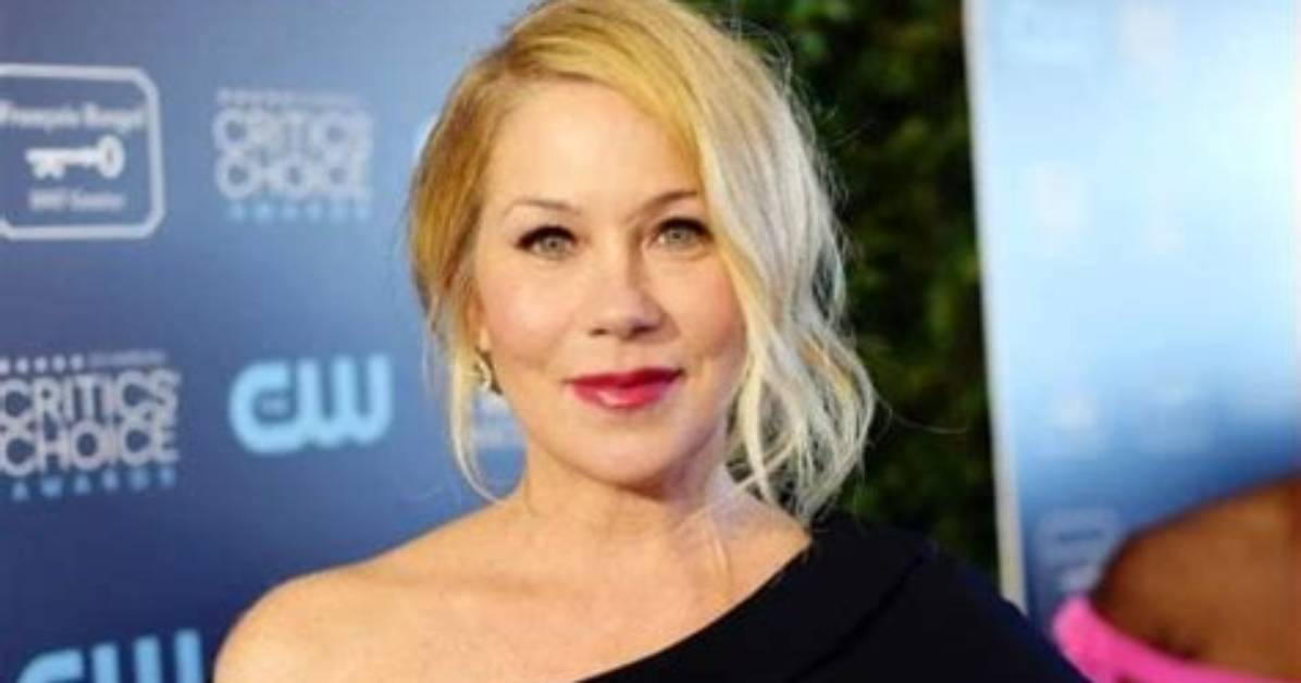 “Grateful”: Christina Applegate Shares Thoughts on Attending First Award Show Since Multiple Sclerosis Diagnosis