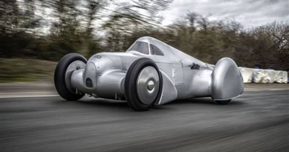 How Rich Is Record-Breaking Car Builder Emelia Hartford in 2022?